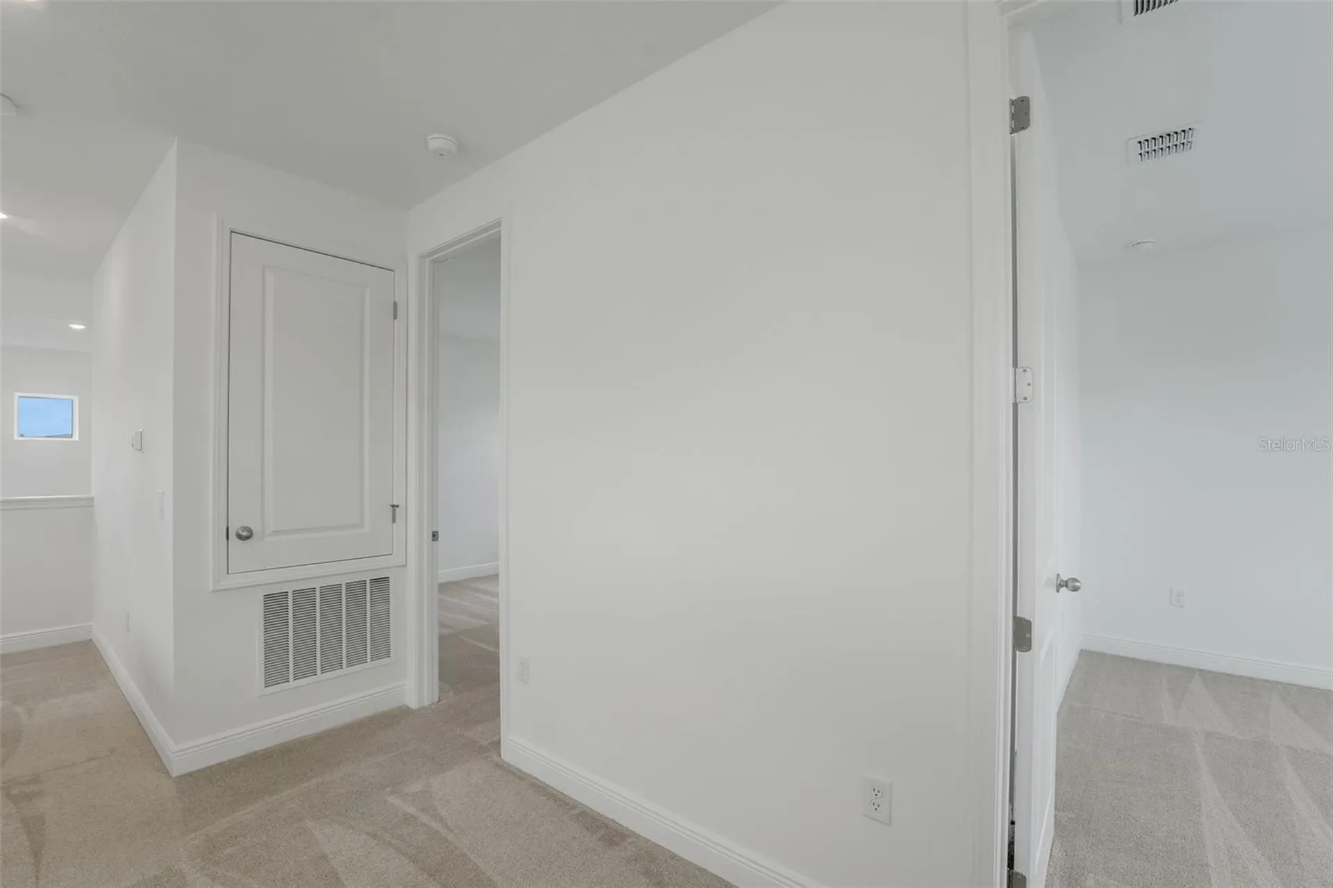 9853 Peebles Street Orlando FL 32827