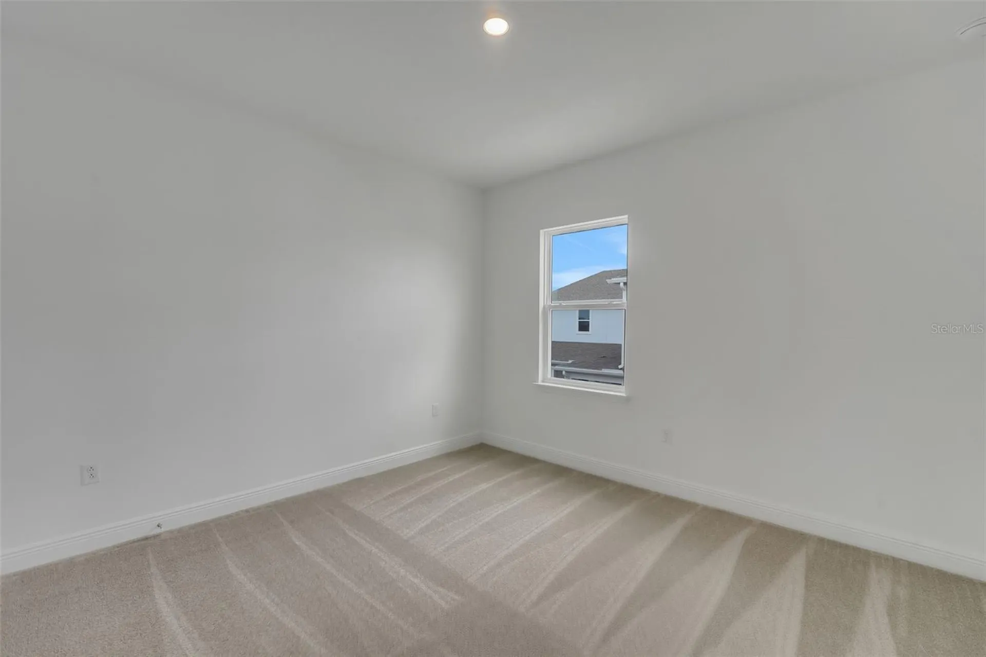 9853 Peebles Street Orlando FL 32827