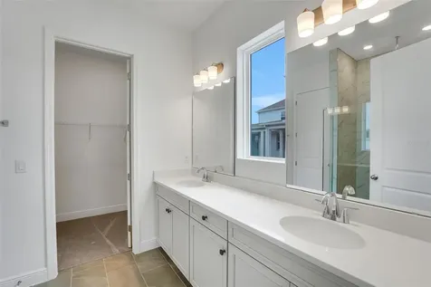 9853 Peebles Street Orlando FL 32827