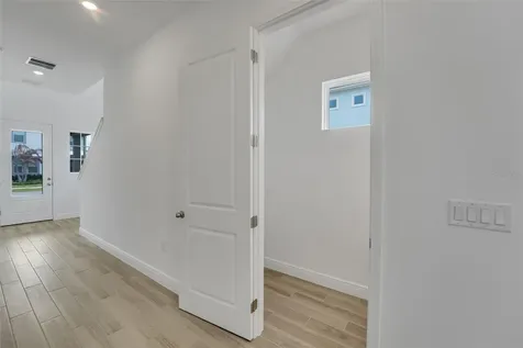 9853 Peebles Street Orlando FL 32827