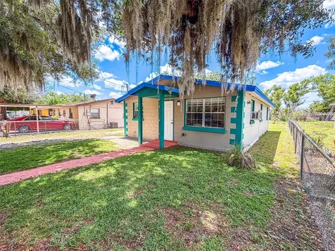 225 W Northside Drive Lake Wales FL 33853