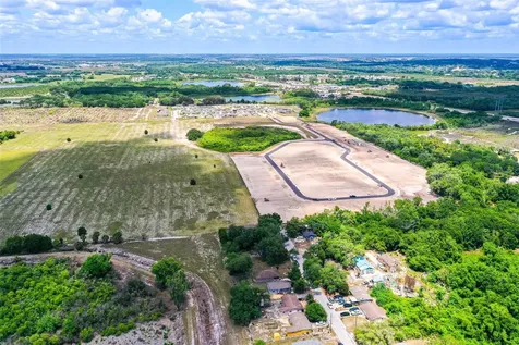 225 W Northside Drive Lake Wales FL 33853