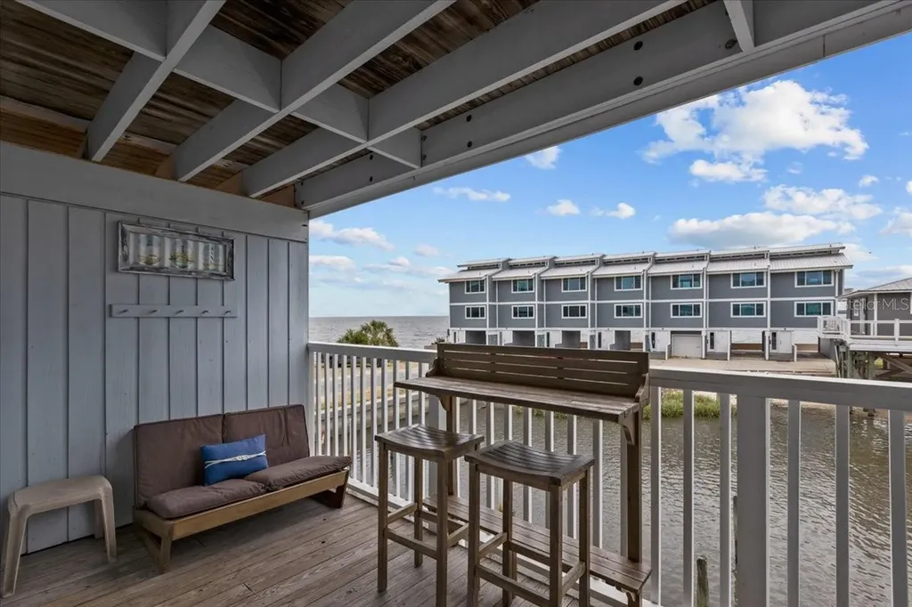 82 2nd Street Cedar Key FL 32625
