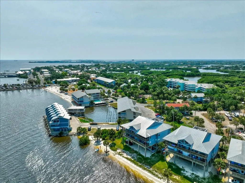 82 2nd Street Cedar Key FL 32625
