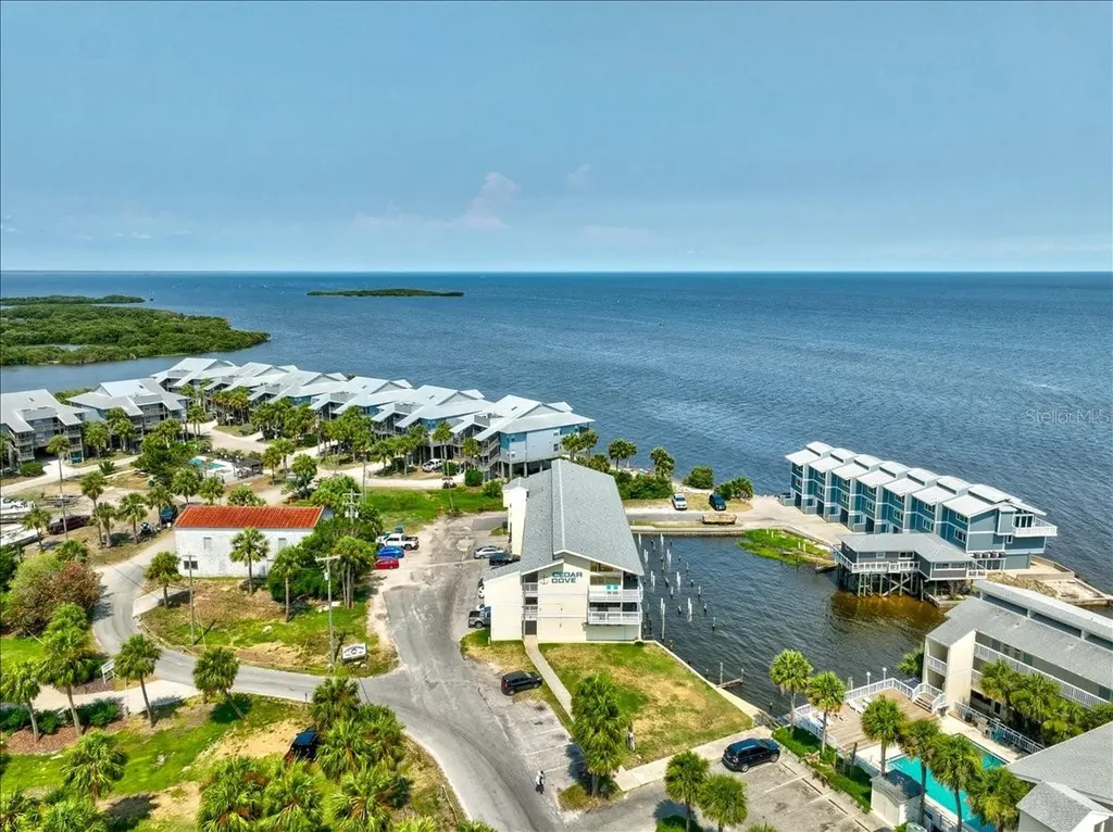 82 2nd Street Cedar Key FL 32625