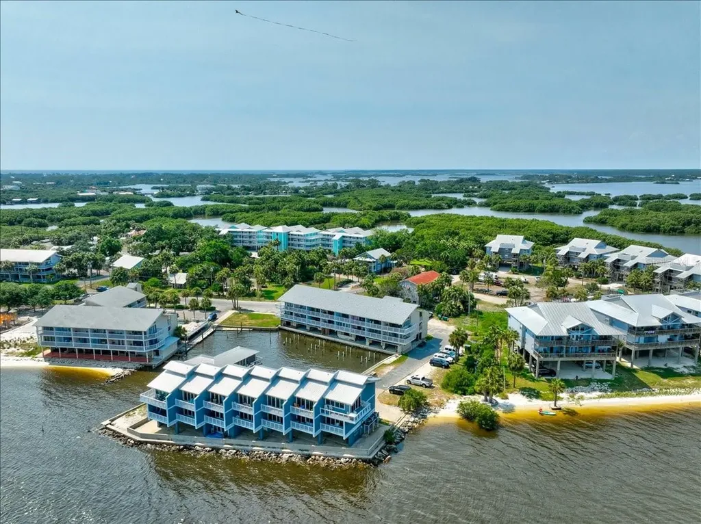 82 2nd Street Cedar Key FL 32625