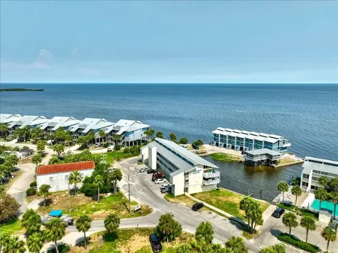 82 2nd Street Cedar Key FL 32625