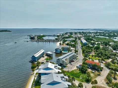 82 2nd Street Cedar Key FL 32625