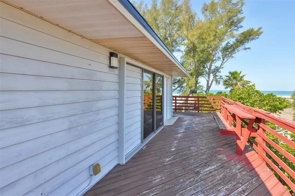10220 Gulf Boulevard Treasure Island FL 33706