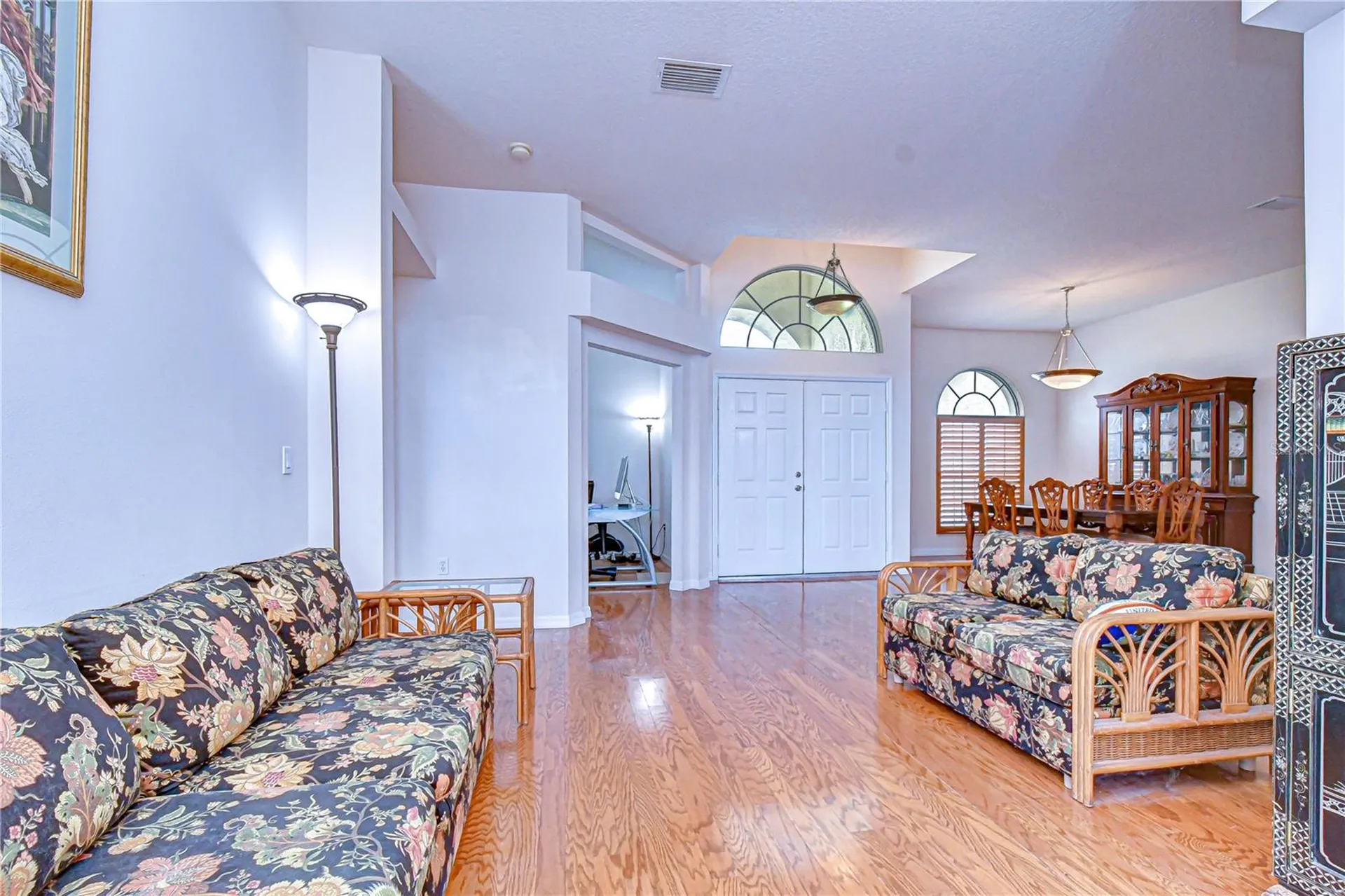 2833 Mossy Timber Trail Valrico FL 33596