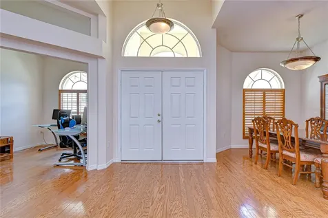 2833 Mossy Timber Trail Valrico FL 33596