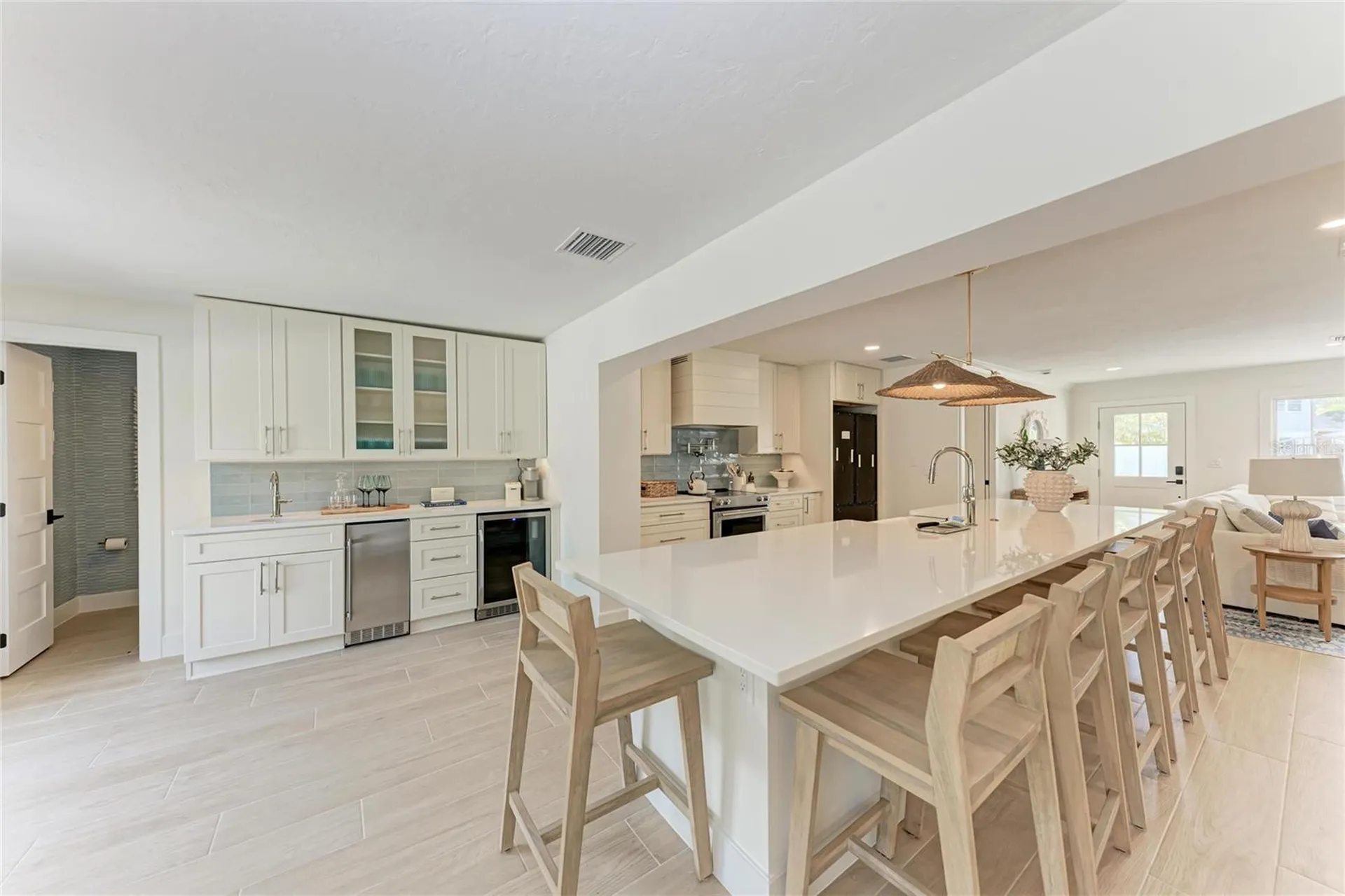 431 Island Circle Sarasota FL 34242