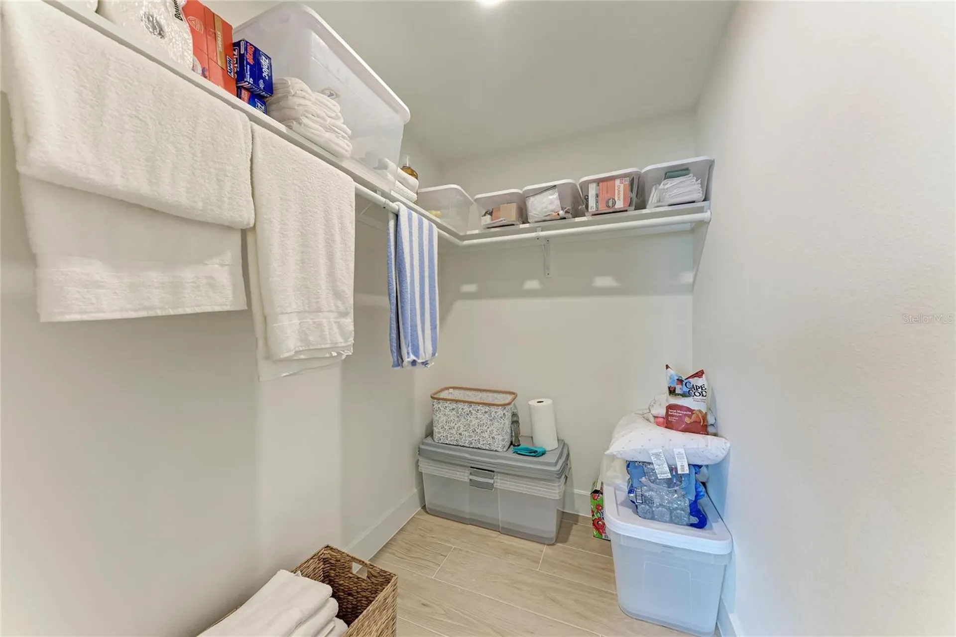 431 Island Circle Sarasota FL 34242