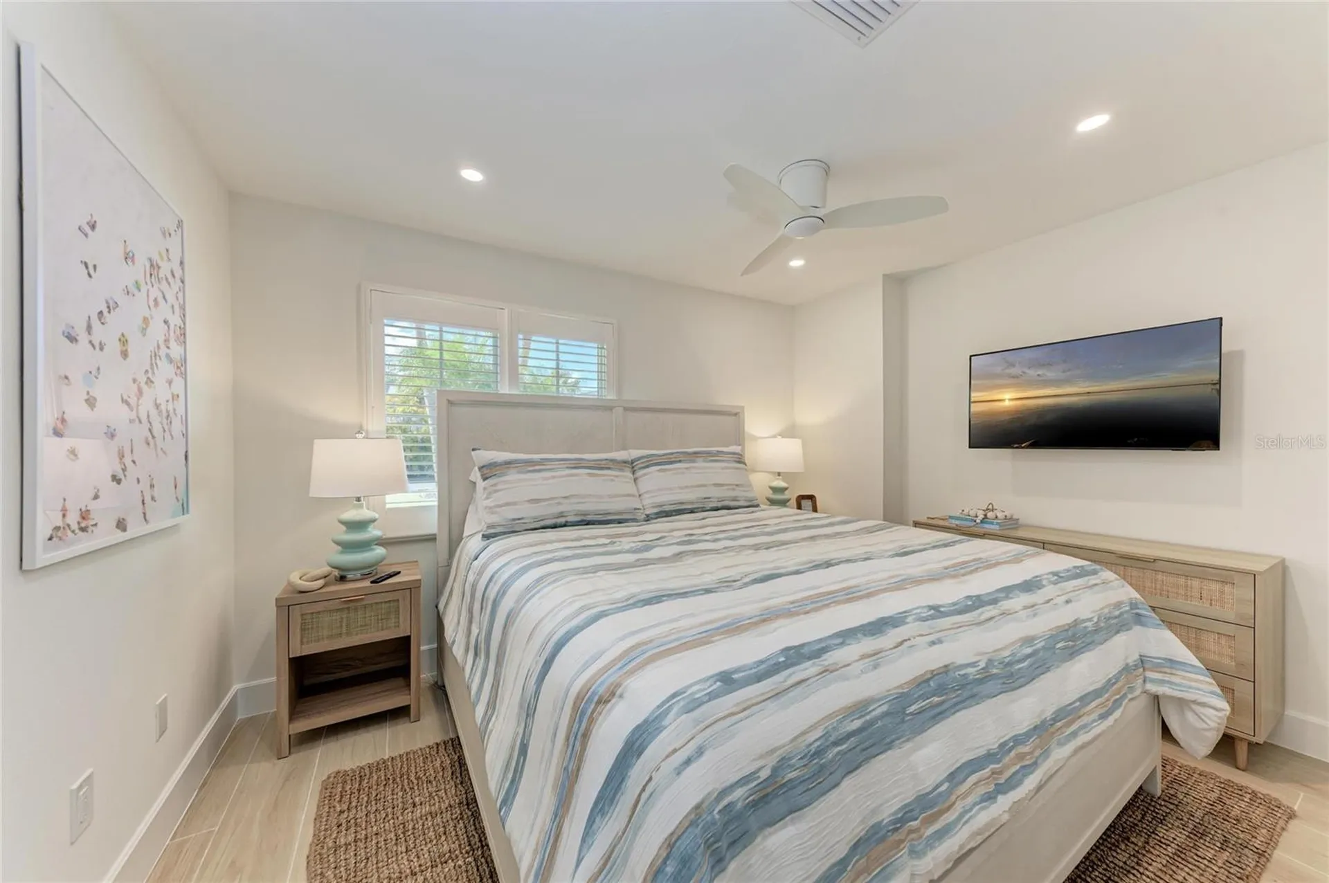 431 Island Circle Sarasota FL 34242