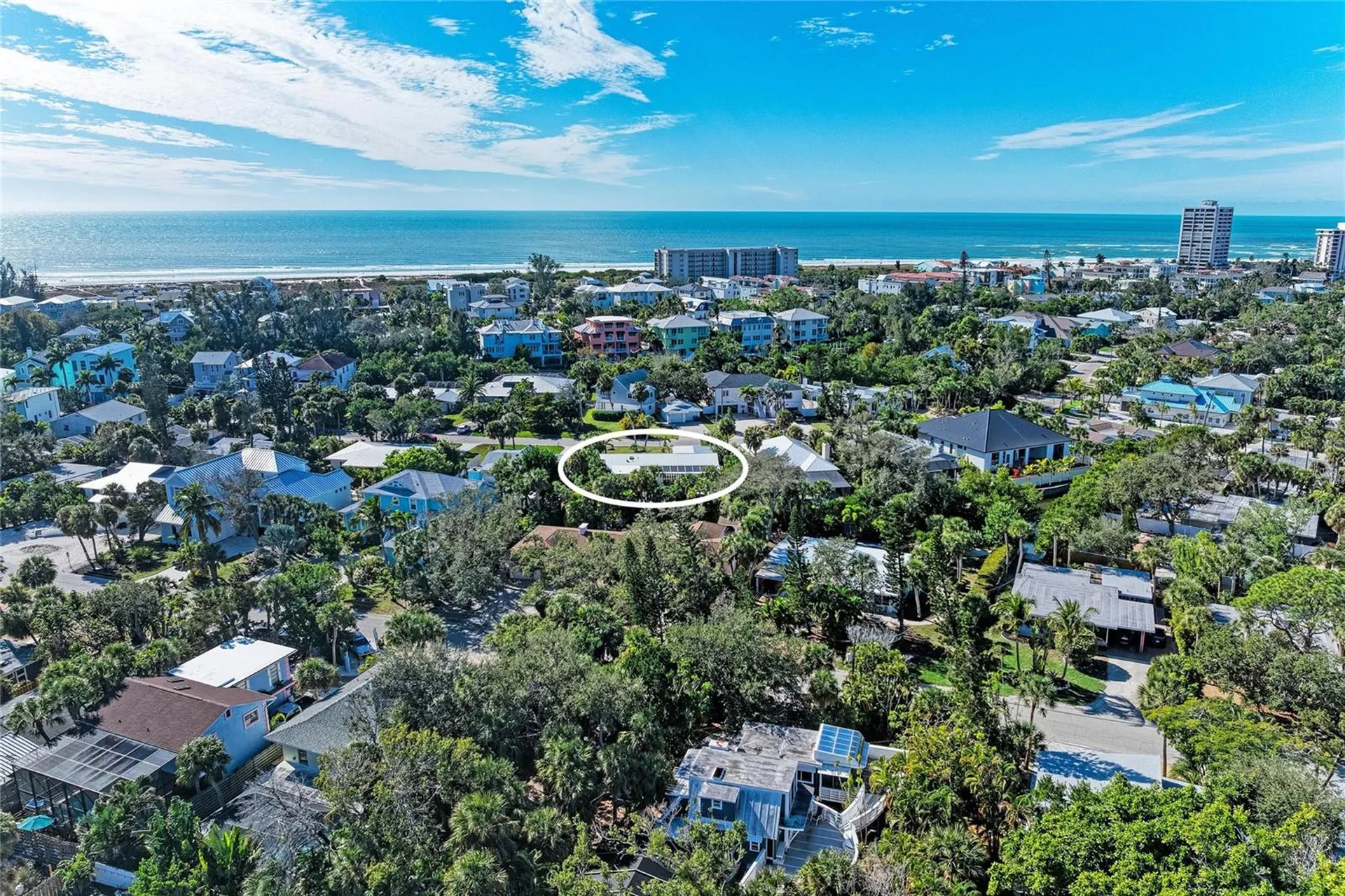 431 Island Circle Sarasota FL 34242