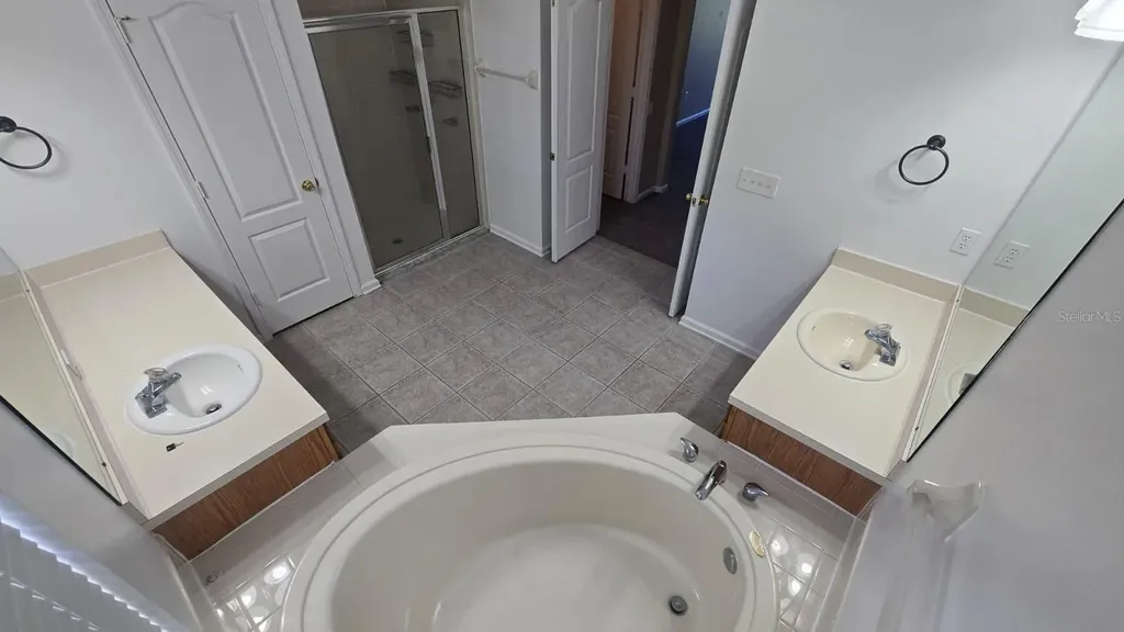 25837 Risen Star Drive Wesley Chapel FL 33544