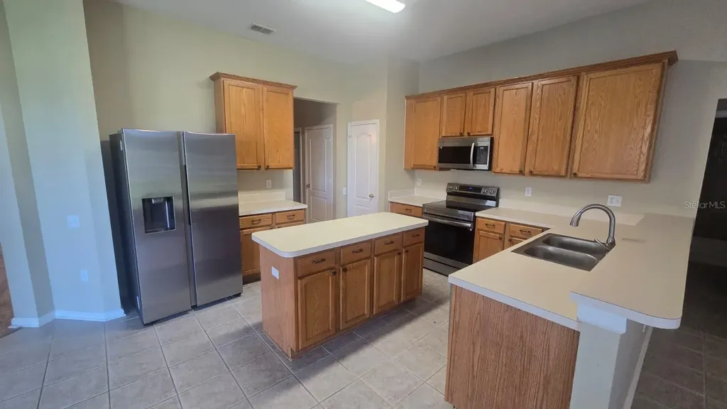 25837 Risen Star Drive Wesley Chapel FL 33544