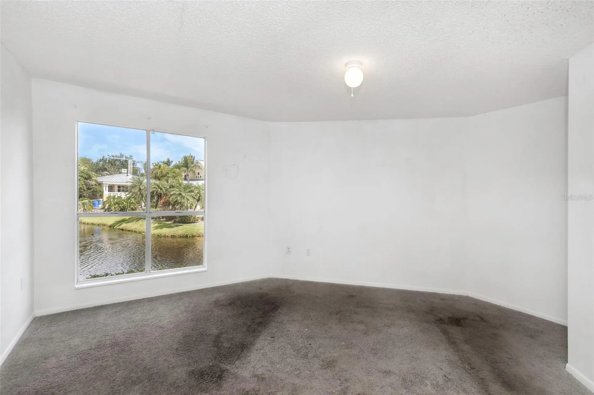 115 112th Avenue NE St Petersburg FL 33716