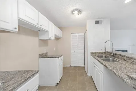 115 112th Avenue NE St Petersburg FL 33716