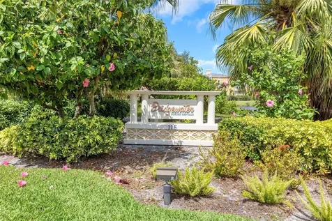 115 112th Avenue NE St Petersburg FL 33716