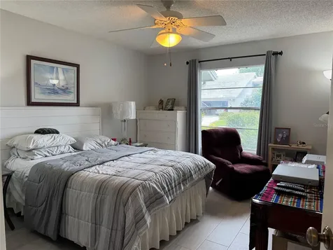 5371 Crestlake Boulevard Sarasota FL 34233