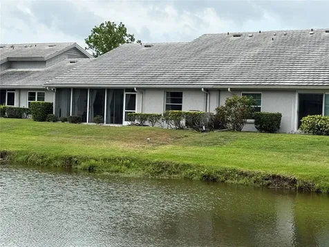 5371 Crestlake Boulevard Sarasota FL 34233