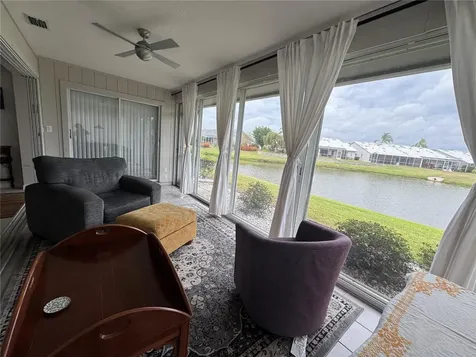 5371 Crestlake Boulevard Sarasota FL 34233