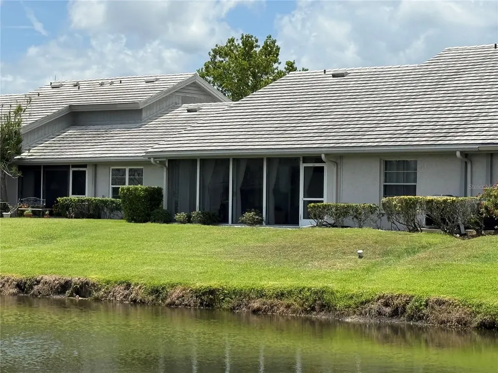 5371 Crestlake Boulevard Sarasota FL 34233