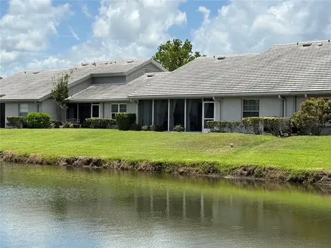 5371 Crestlake Boulevard Sarasota FL 34233
