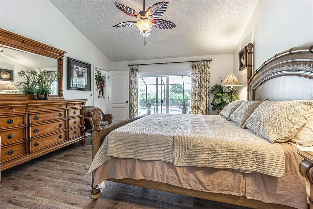 6132 Silver Oaks Drive Zephyrhills FL 33542