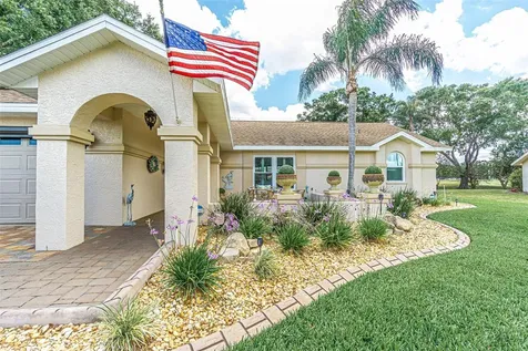 6132 Silver Oaks Drive Zephyrhills FL 33542