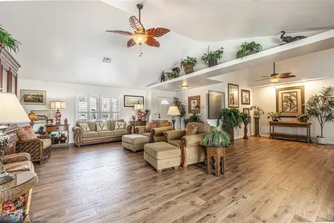 6132 Silver Oaks Drive Zephyrhills FL 33542