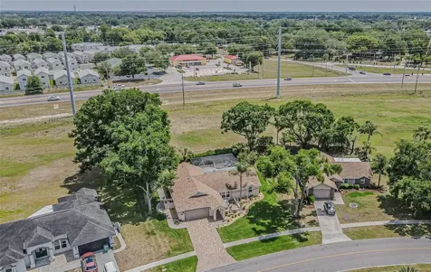 6132 Silver Oaks Drive Zephyrhills FL 33542