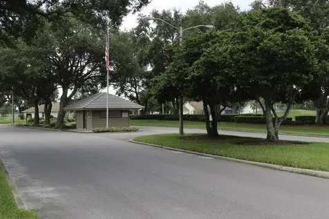 6132 Silver Oaks Drive Zephyrhills FL 33542