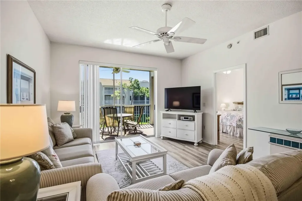 9630 Club South Circle Sarasota FL 34238