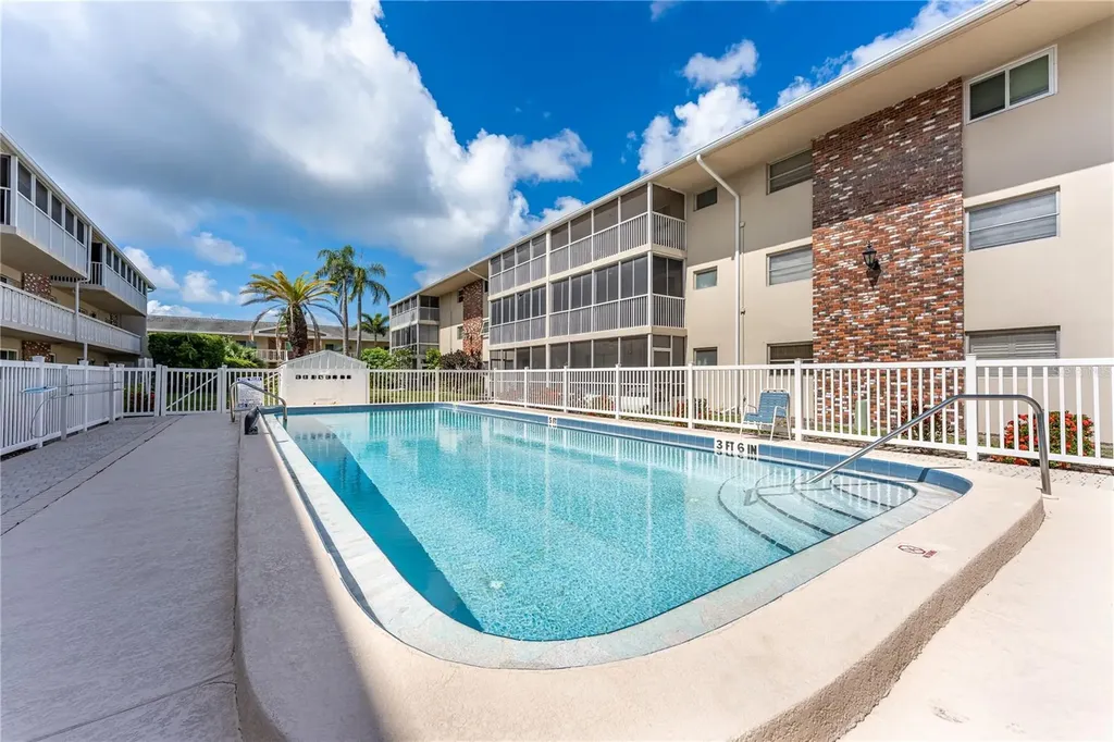 3755 S School Avenue Sarasota FL 34239