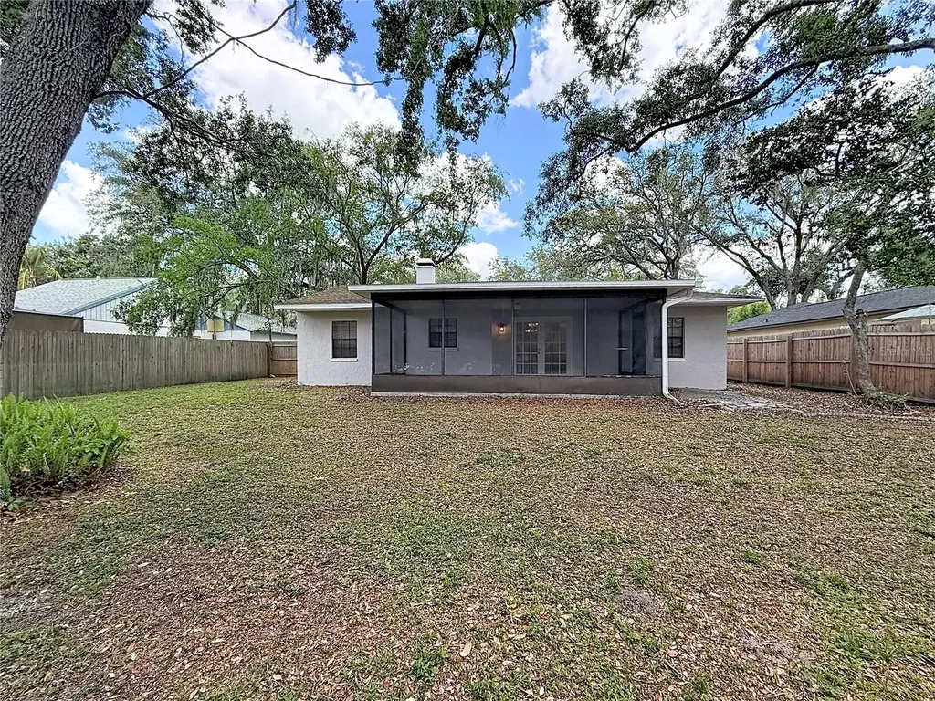 2331 Towery Trail Lutz FL 33549