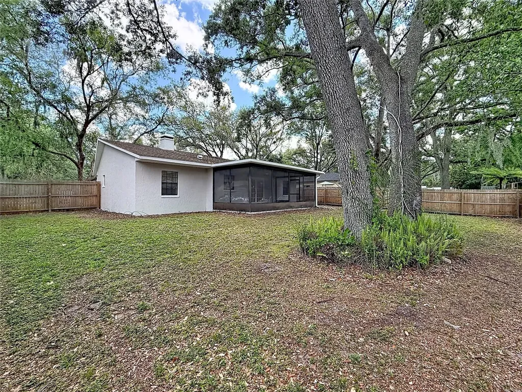 2331 Towery Trail Lutz FL 33549