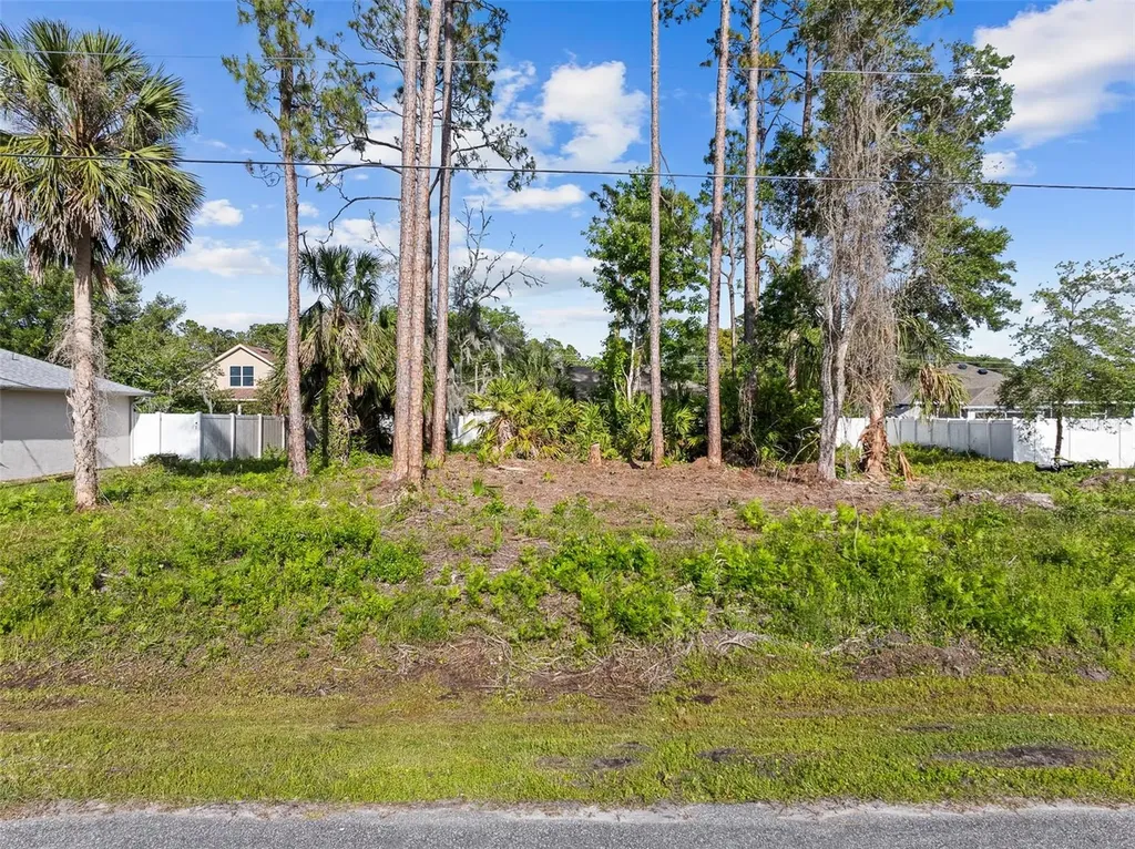 7 Zealand Place Palm Coast FL 32164