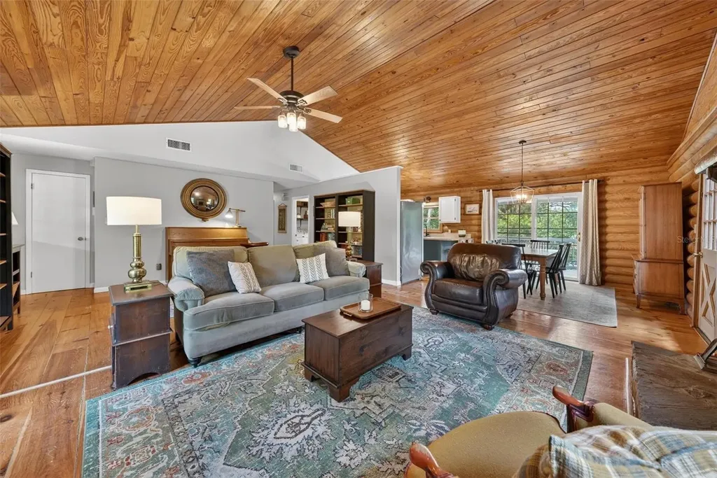 213 Buena Vista Street Debary FL 32713