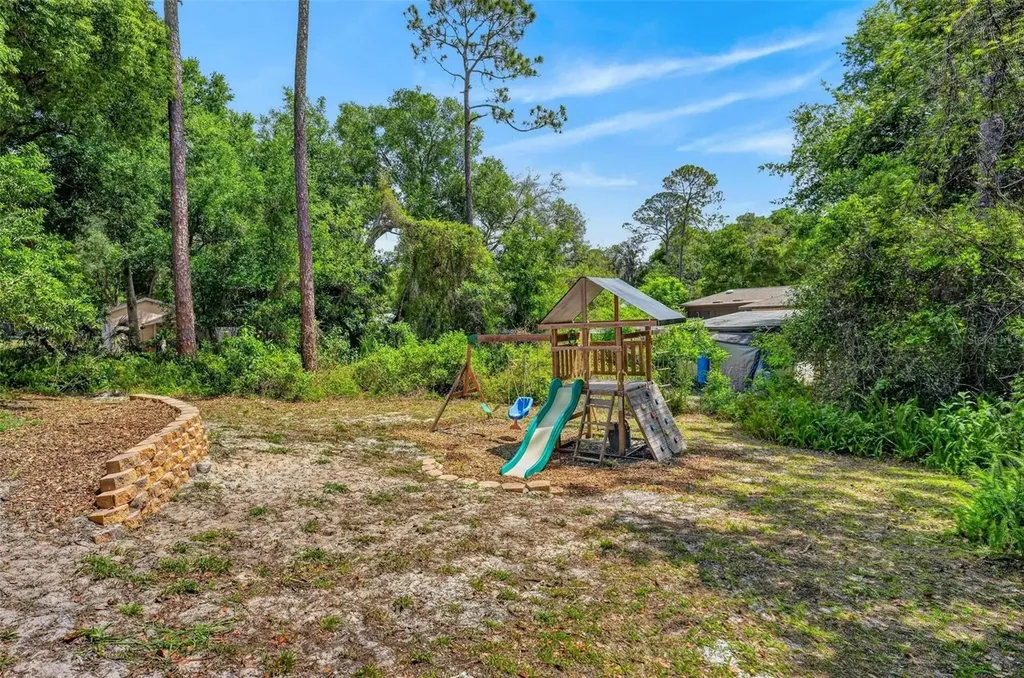 213 Buena Vista Street Debary FL 32713