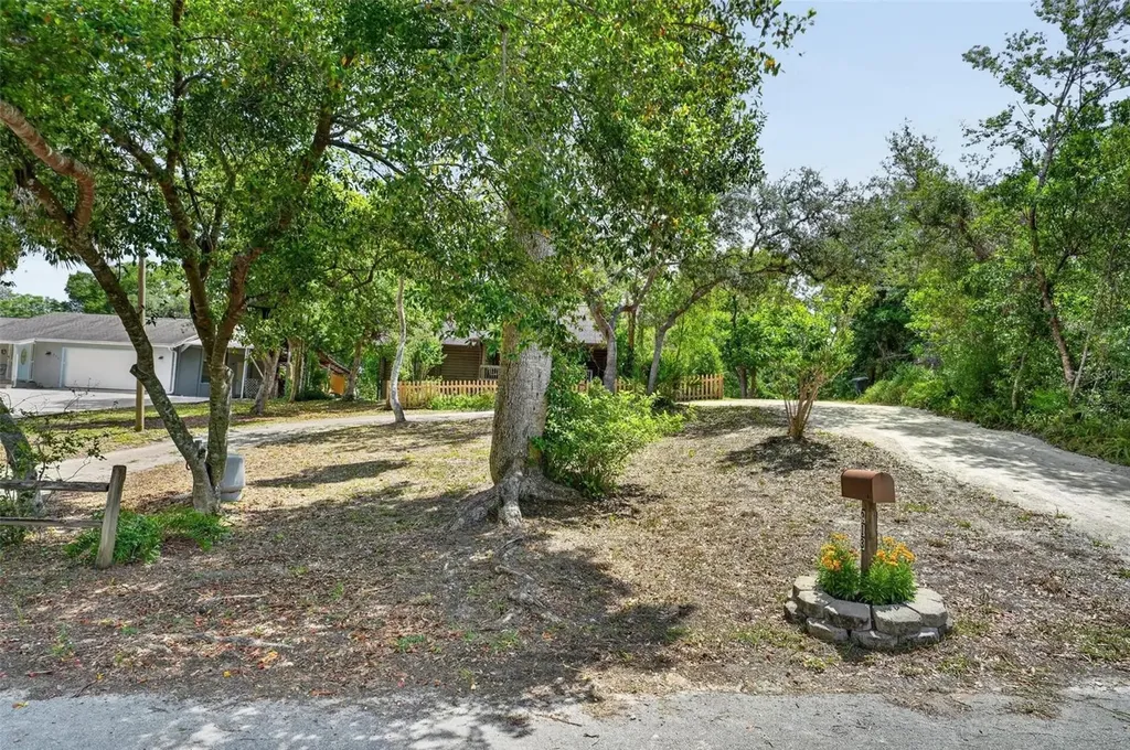 213 Buena Vista Street Debary FL 32713