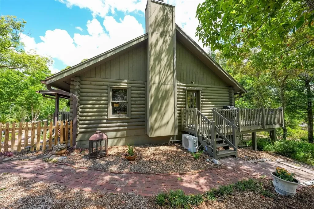 213 Buena Vista Street Debary FL 32713