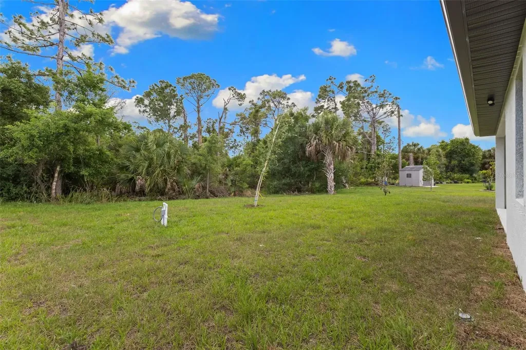 2523 Wyola Avenue North Port FL 34286