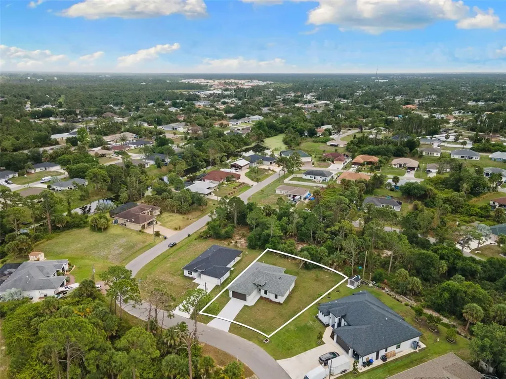 2523 Wyola Avenue North Port FL 34286