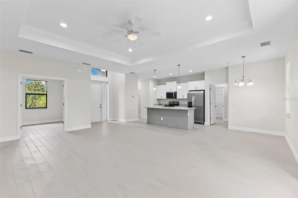 2523 Wyola Avenue North Port FL 34286