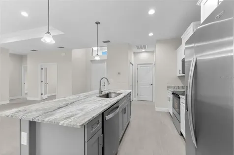 2523 Wyola Avenue North Port FL 34286