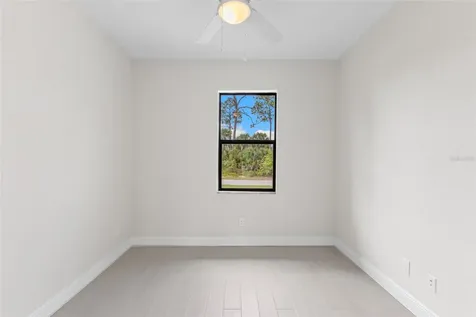 2523 Wyola Avenue North Port FL 34286
