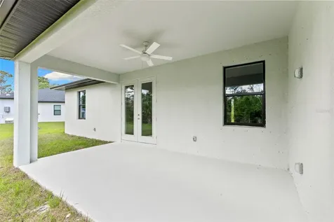 2523 Wyola Avenue North Port FL 34286