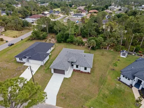 2523 Wyola Avenue North Port FL 34286